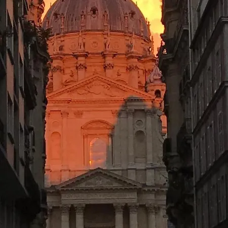 Avec Terrasse Dans Le 5eme *